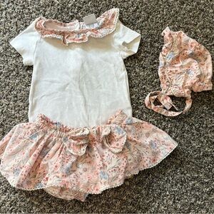 cupcakes and cashmere 6-9 mo 3 piece outfit tutu bonnet
